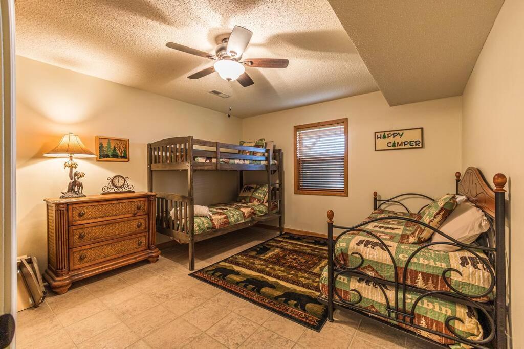 Stunning Mtn. Views! 4Br With All The Amenities! - Vista Vibes- 布赖森城 外观 照片