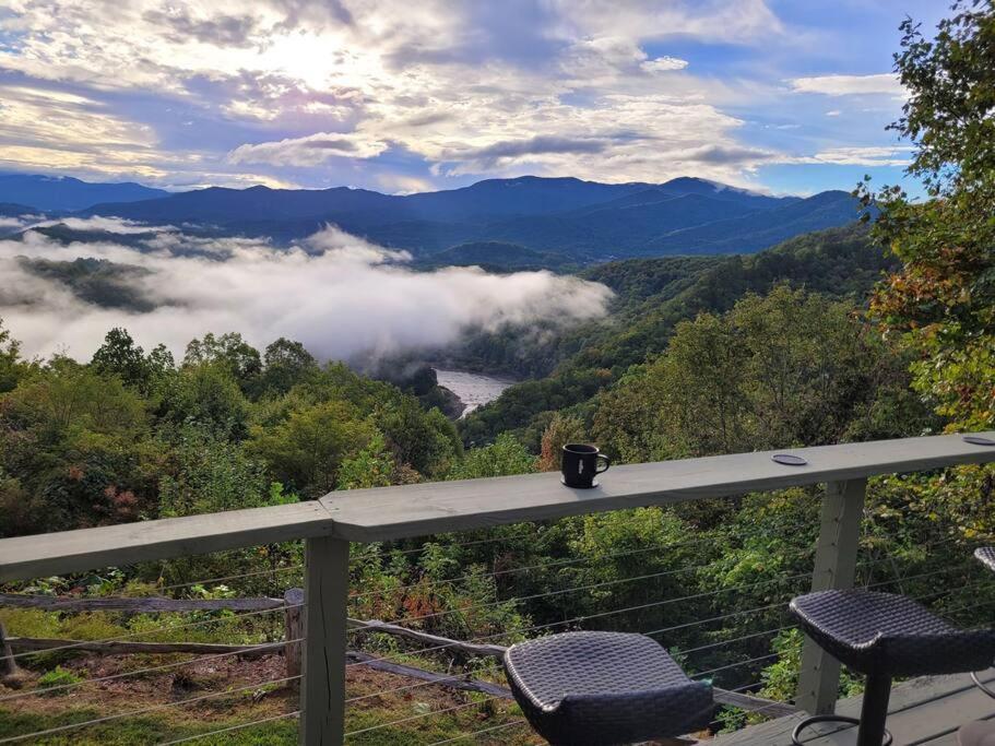 Stunning Mtn. Views! 4Br With All The Amenities! - Vista Vibes- 布赖森城 外观 照片