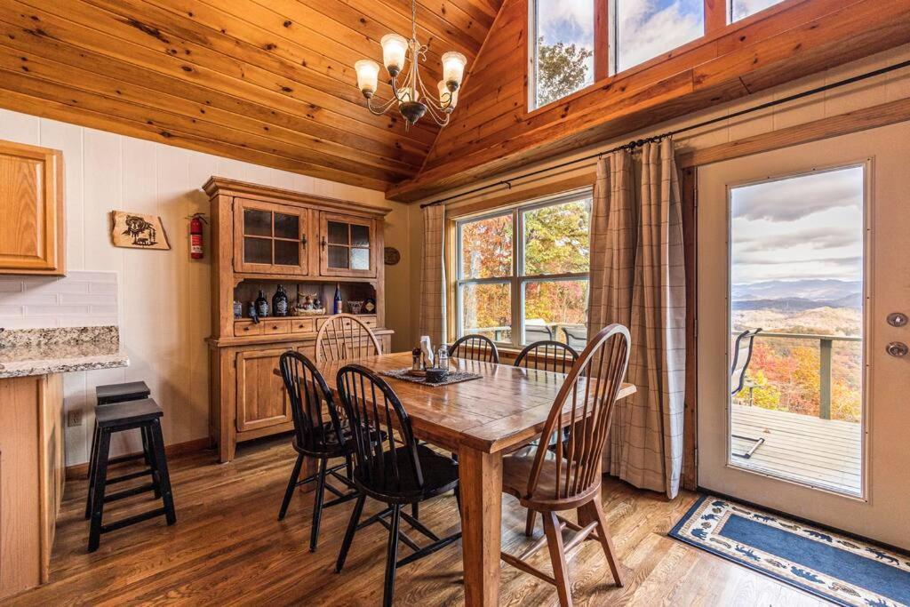 Stunning Mtn. Views! 4Br With All The Amenities! - Vista Vibes- 布赖森城 外观 照片