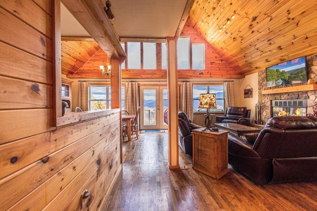 Stunning Mtn. Views! 4Br With All The Amenities! - Vista Vibes- 布赖森城 外观 照片