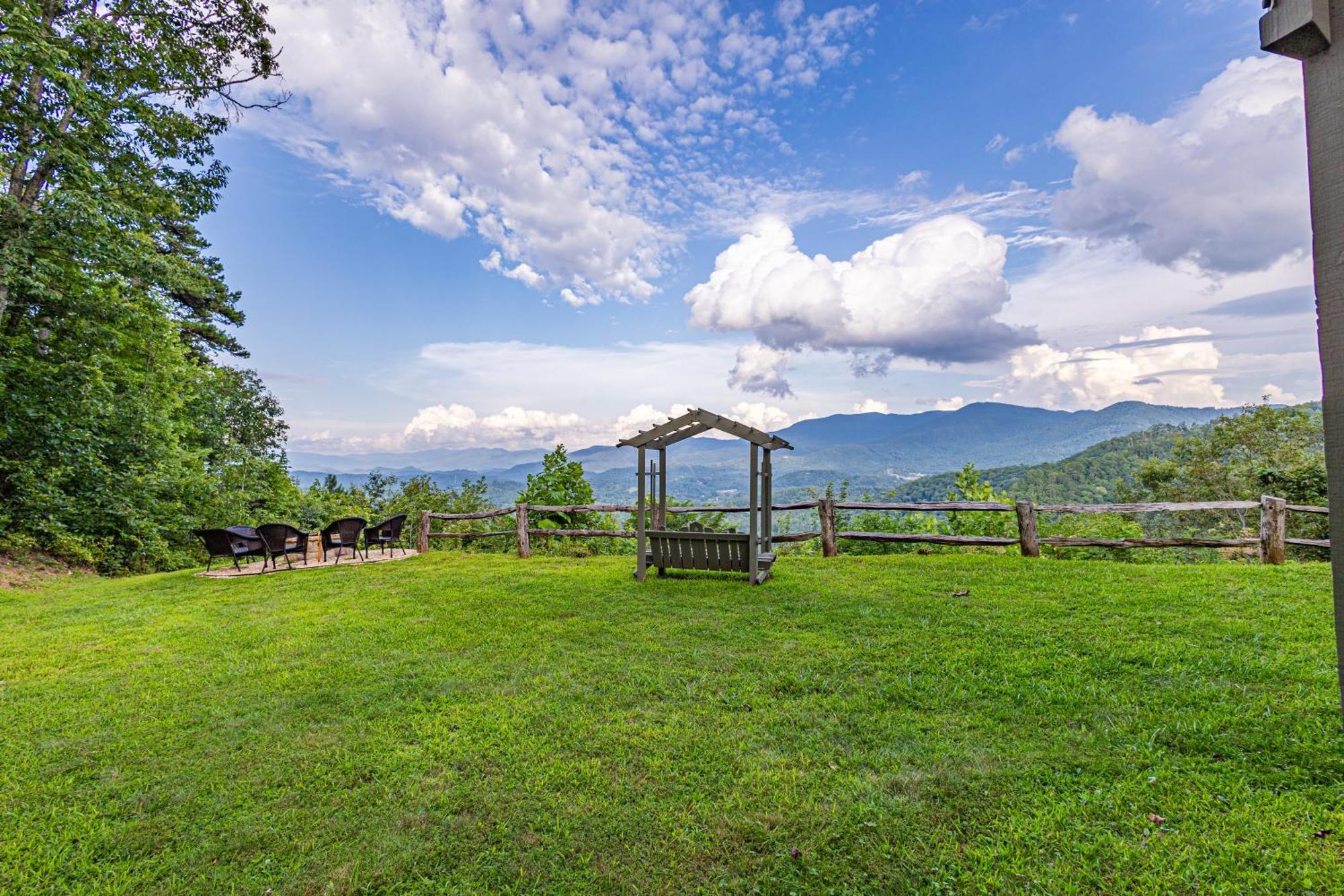 Stunning Mtn. Views! 4Br With All The Amenities! - Vista Vibes- 布赖森城 外观 照片